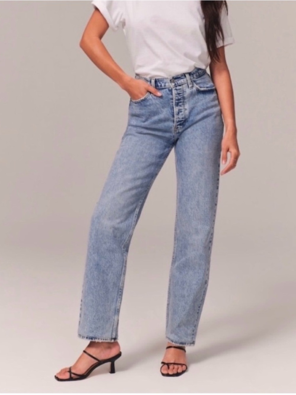Abercrombie and Fitch the dad high rise straight jeans 25 90s light blue wash
